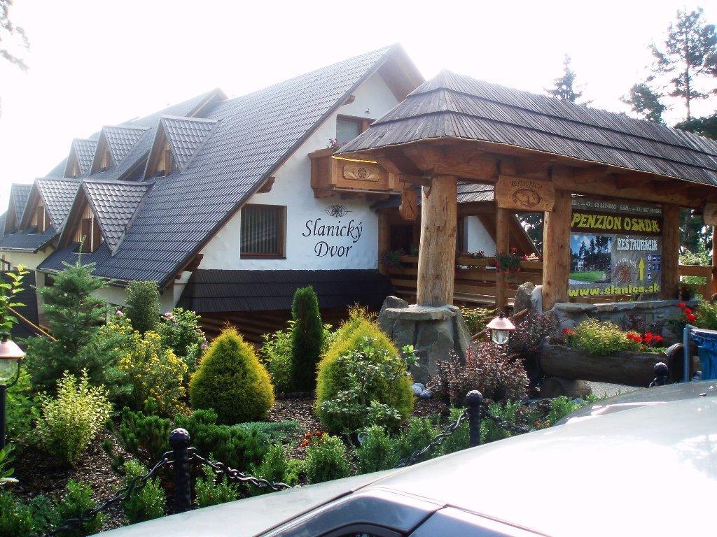 Penzion Slanicky Dvor Namestovo Exterior photo